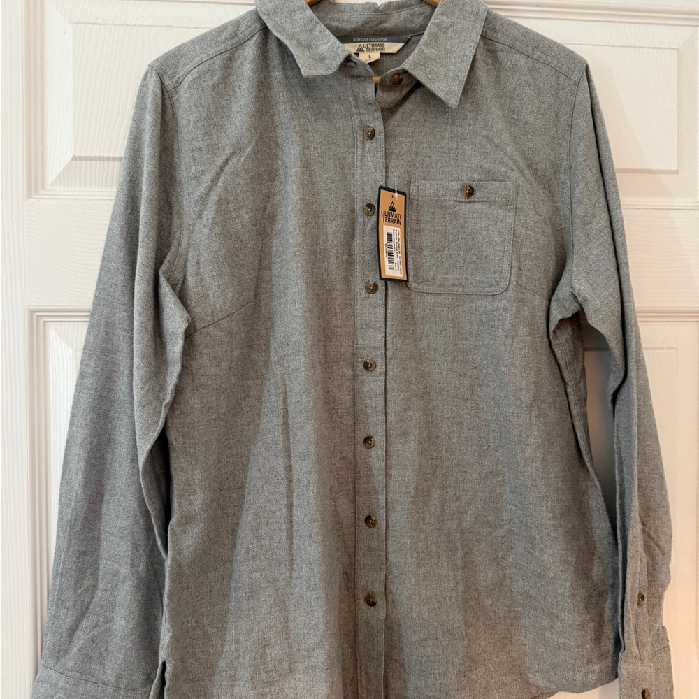 Women's Classic Ultimate Terrain Gray Button-Down Flannel Shirt
